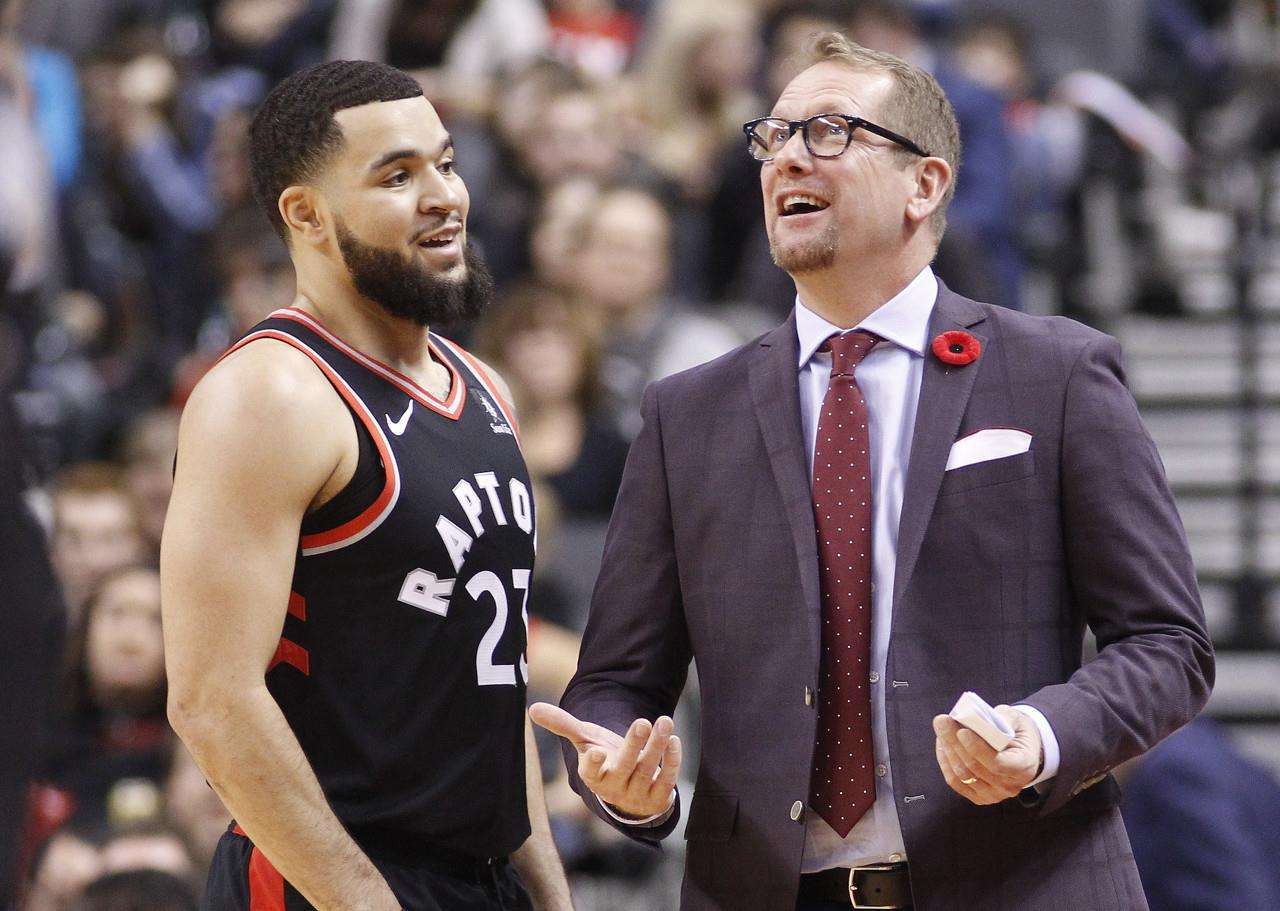 队进攻单一 队进攻单一