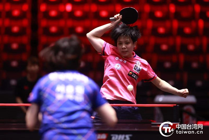 C罗在比赛 C罗在比赛