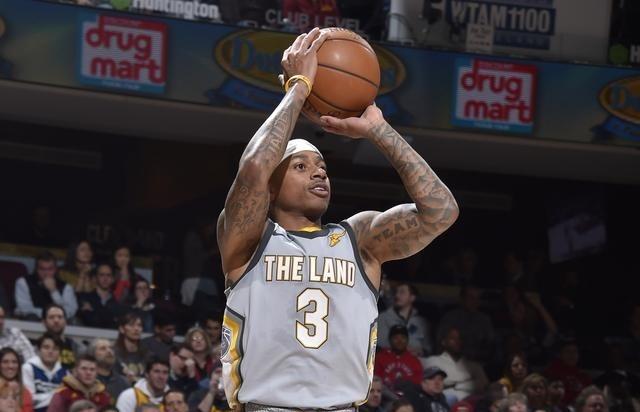 仅决定着球 仅决定着球